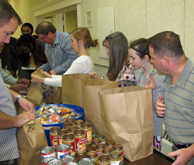 group filling lunch sacks