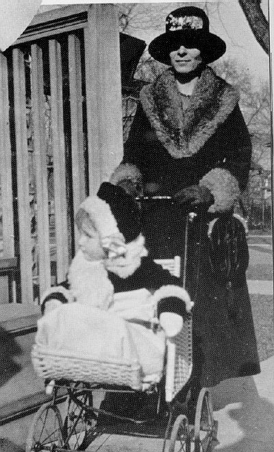 Armstrong's wife, Loma, with daughter Beverly